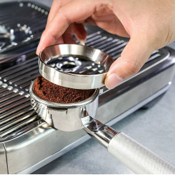 Magnetinis dozavimo piltuvas