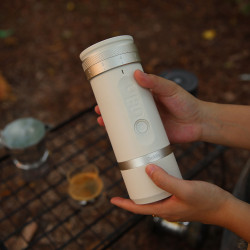 Outin Fino – elektrinis kavos malūnėlis (Sandstone white)
