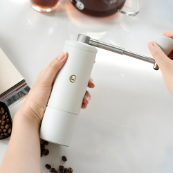 „Timemore Chestnut C5 PRO“ (balta) – kavos malūnėlis