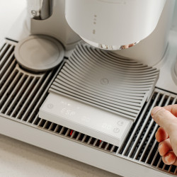 „Timemore Mirror Basic 3“ (balta) – skaitmeninės barista svarstyklės
